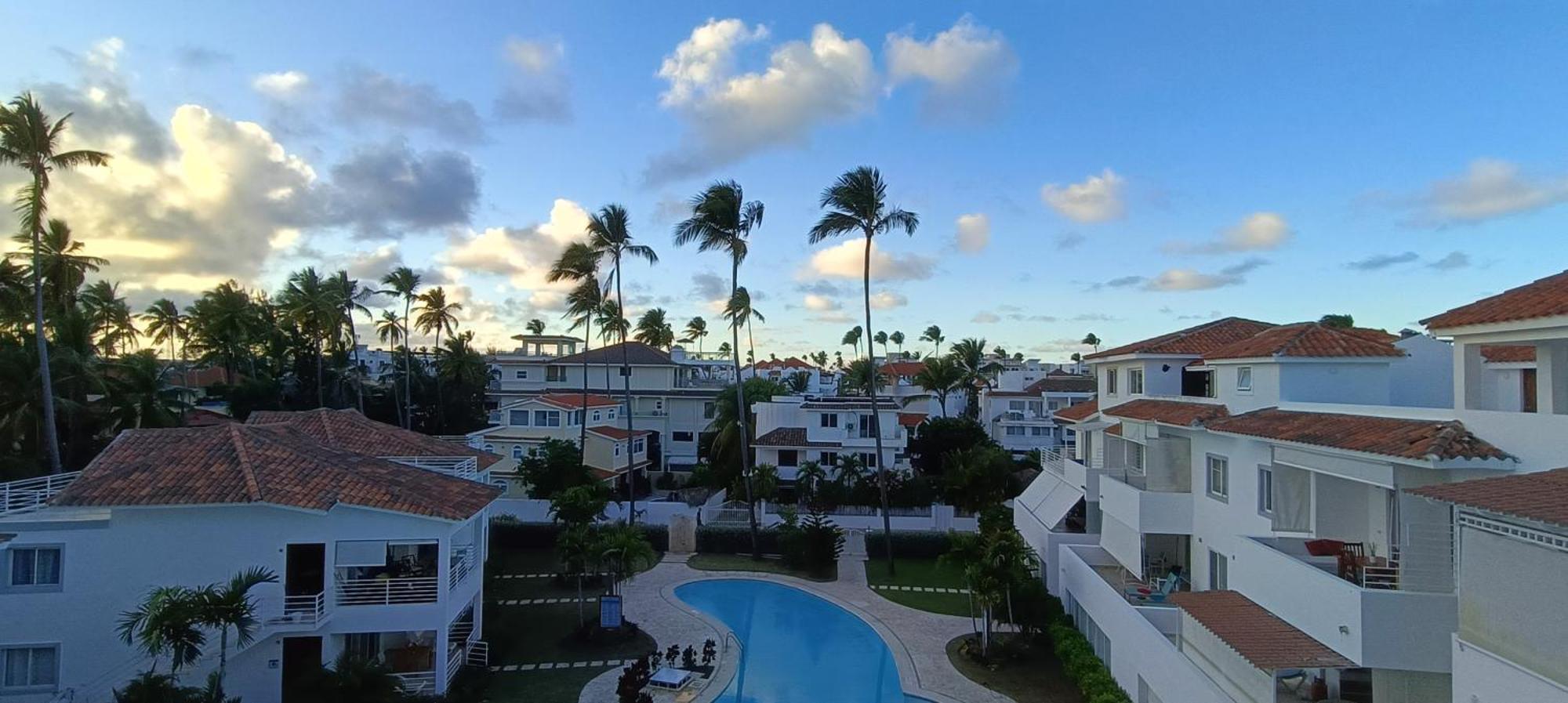 Las Terrazas Condo Punta Cana Beach - Los Corales Village Экстерьер фото