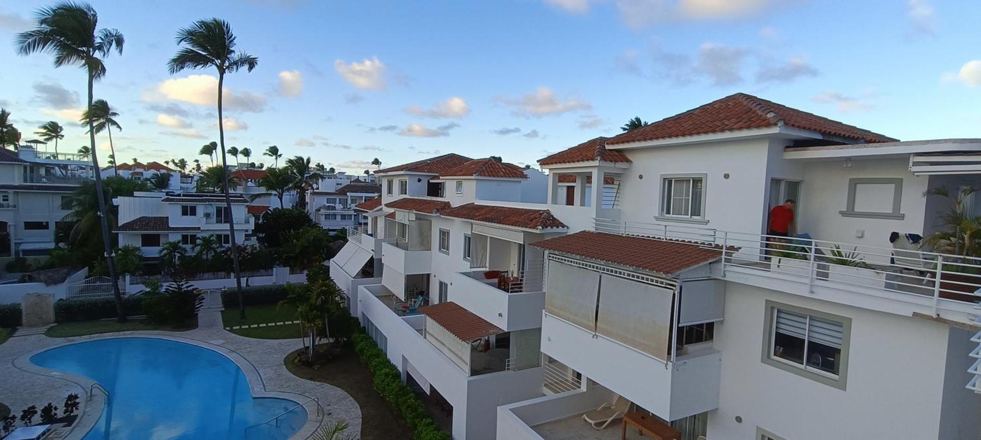 Las Terrazas Condo Punta Cana Beach - Los Corales Village Экстерьер фото