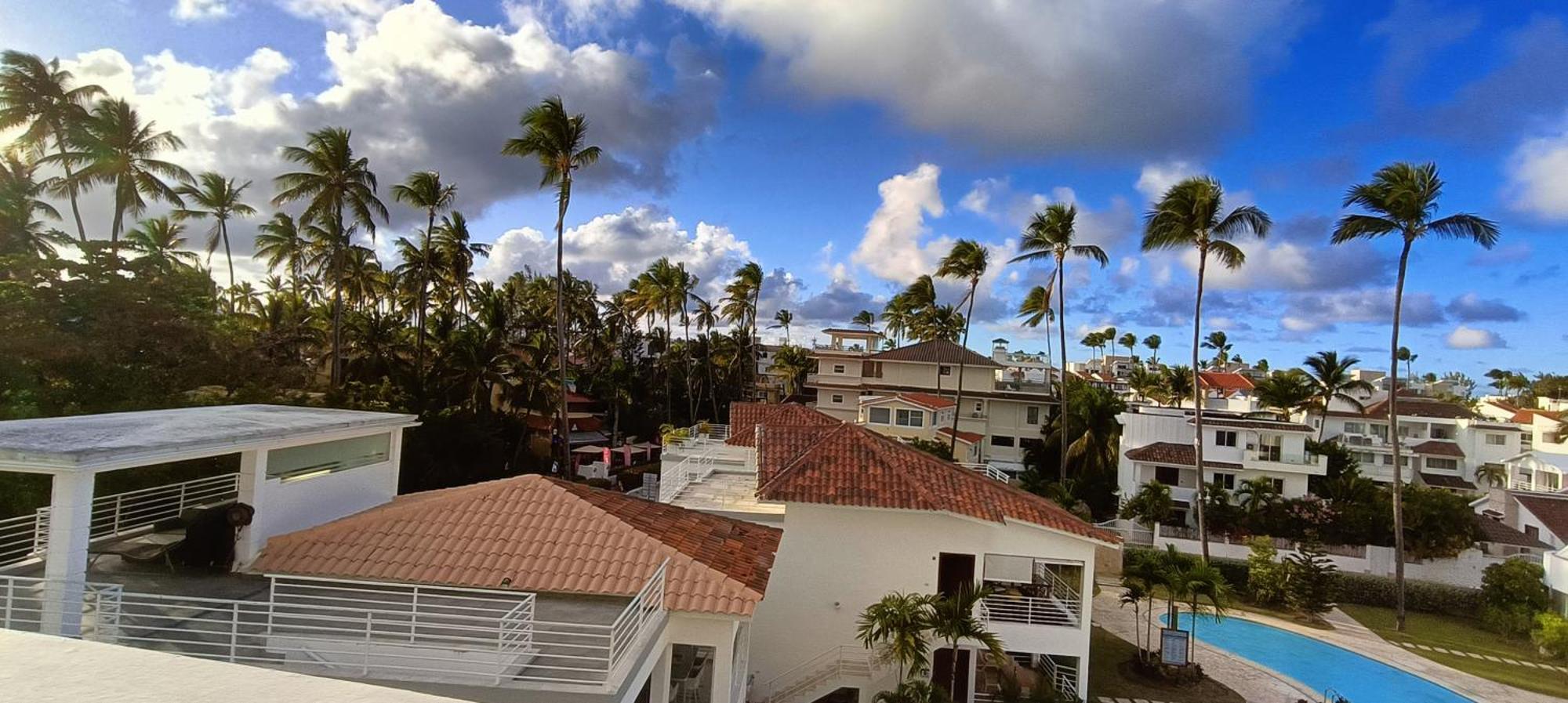 Las Terrazas Condo Punta Cana Beach - Los Corales Village Экстерьер фото