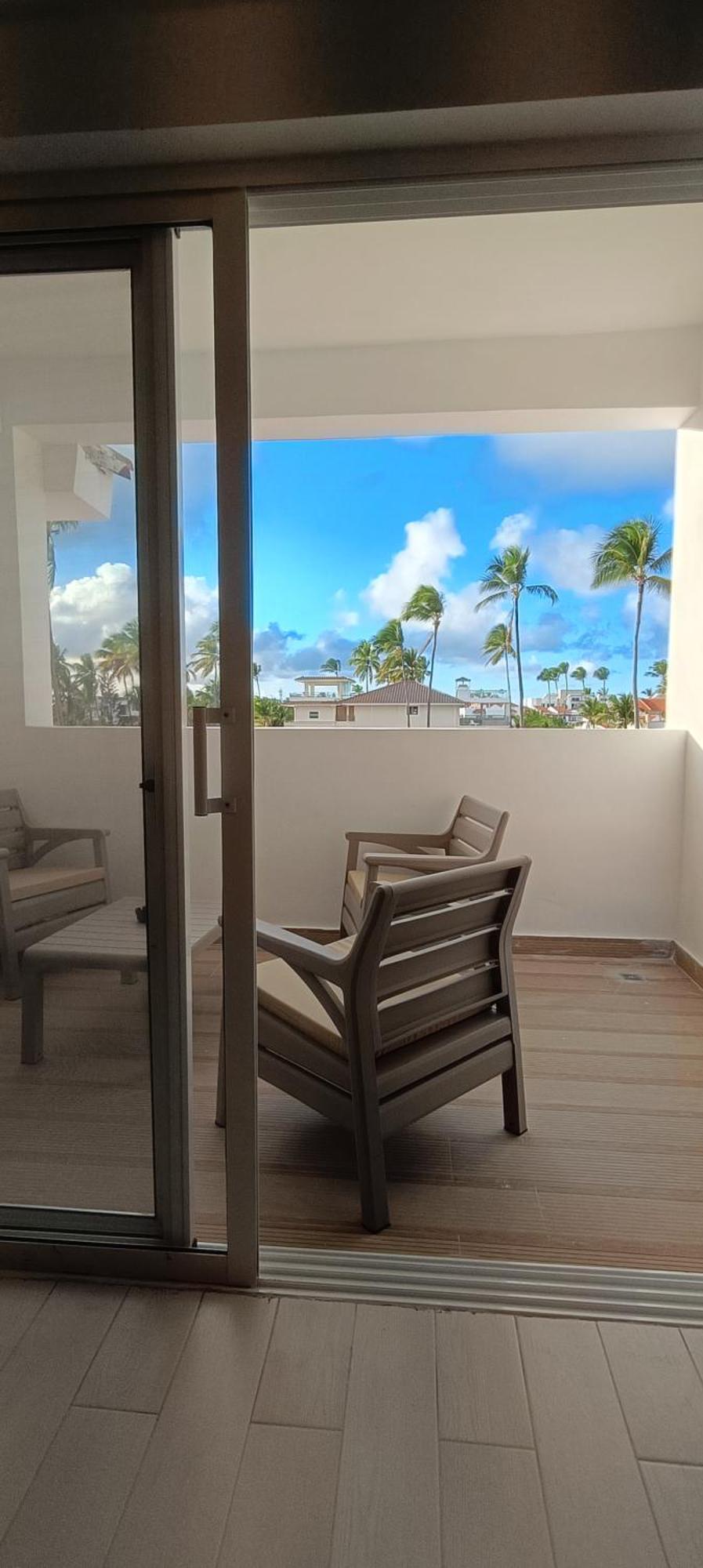 Las Terrazas Condo Punta Cana Beach - Los Corales Village Экстерьер фото