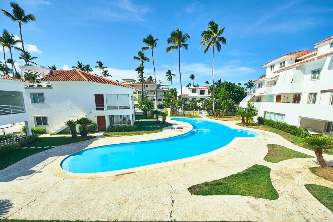Las Terrazas Condo Punta Cana Beach - Los Corales Village Экстерьер фото
